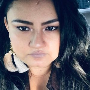 Meet your Posher, Mirna